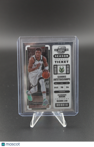2023 Optic Contenders #26 GIANNIS ANTETOKOUNMPO Near mint or better