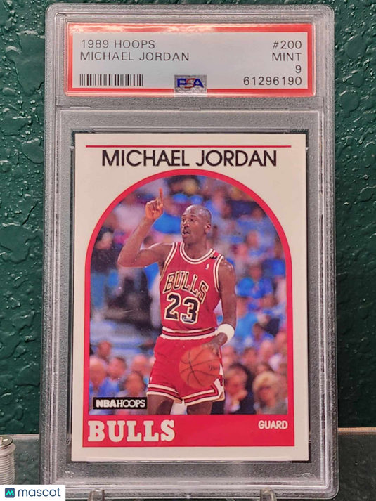 1989 Hoops #200 Michael Jordan PSA 9