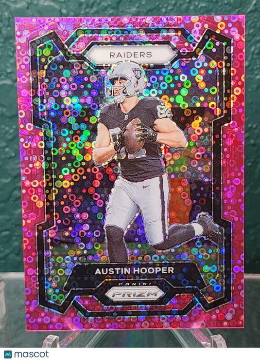 2023 Panini Prizm #172 Austin Hooper No Huddle Pink #/15