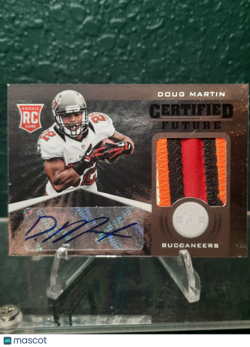 2012 Panini Certified #13 Doug Martin Future Signature Materials Prime #/49