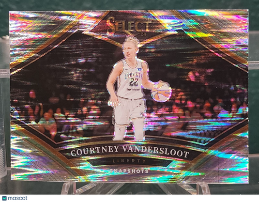 2024 Panini Select WNBA #23 Courtney Vandersloot Snapshots Flash Prizms